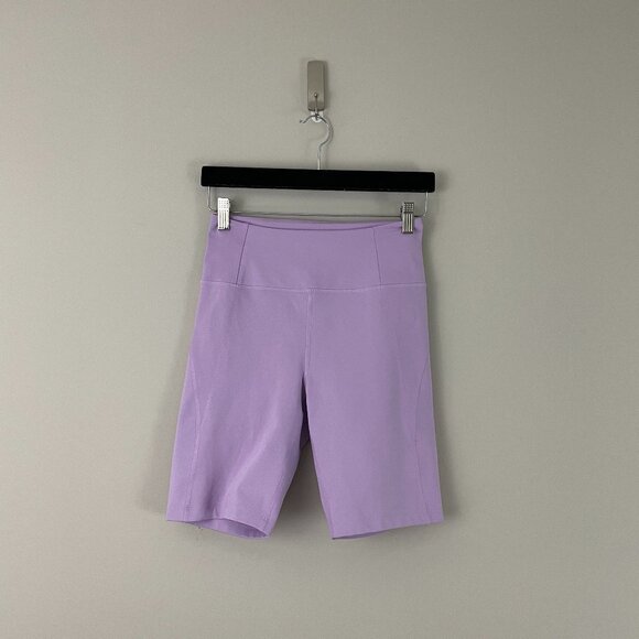 Girlfriend Collective Lilac Purple High Rise Bike Shorts Size Medium - Picture 1 of 5